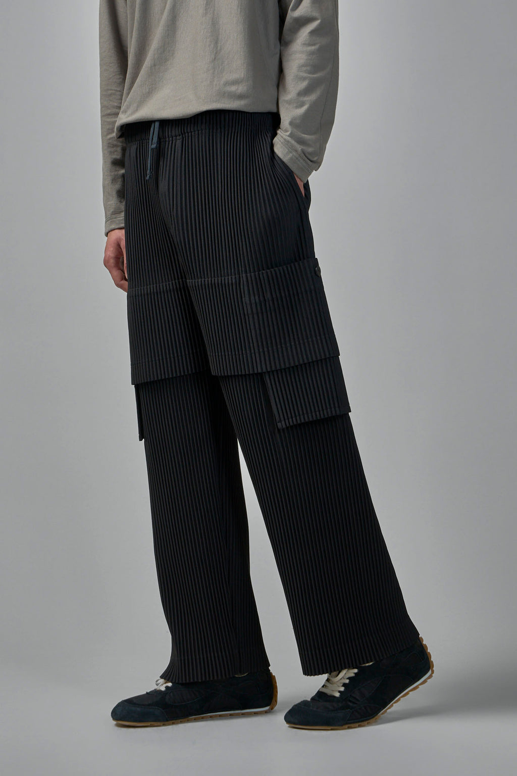 Multi-Pocket Pants | coke grey