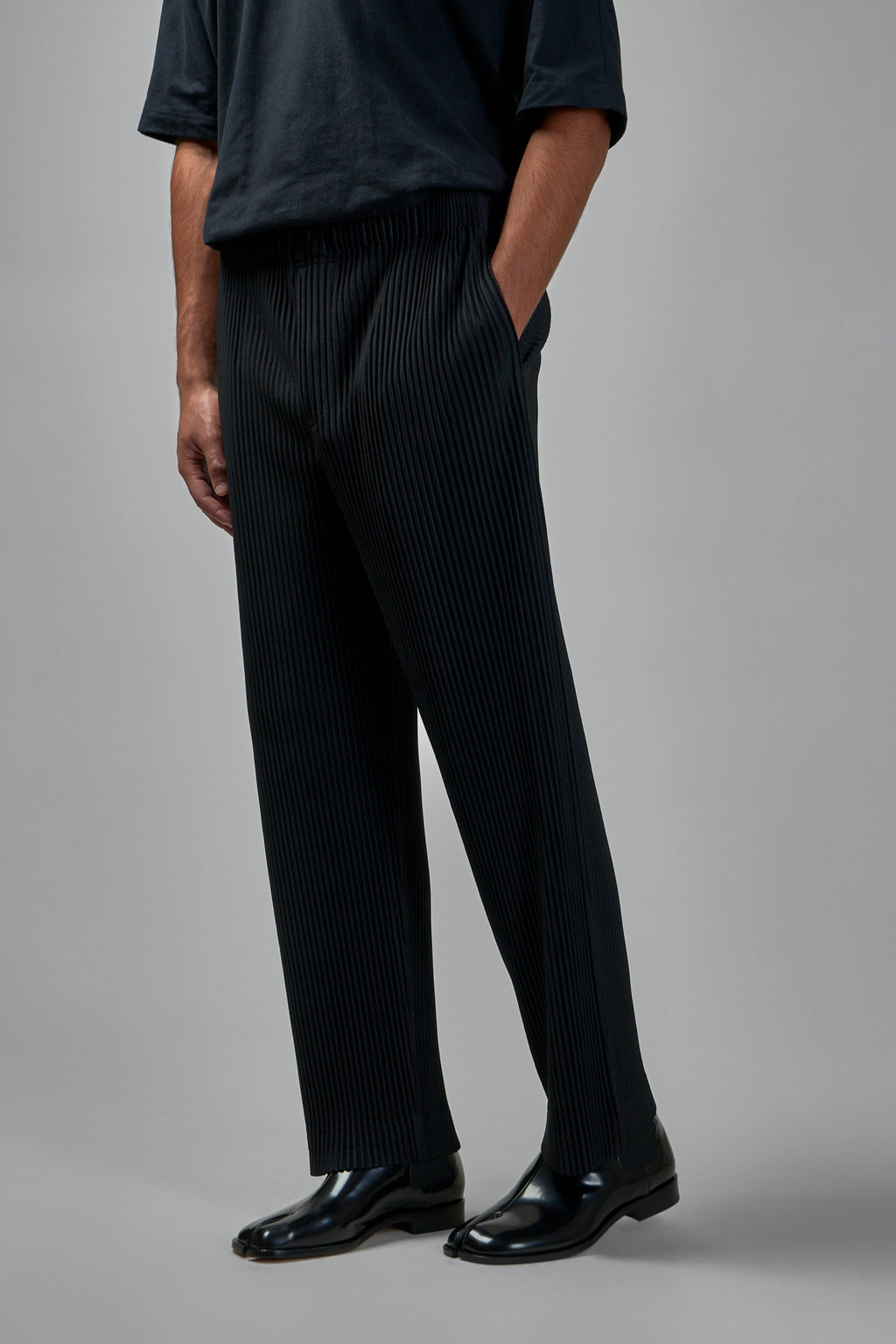 September Pleated Straight Pants