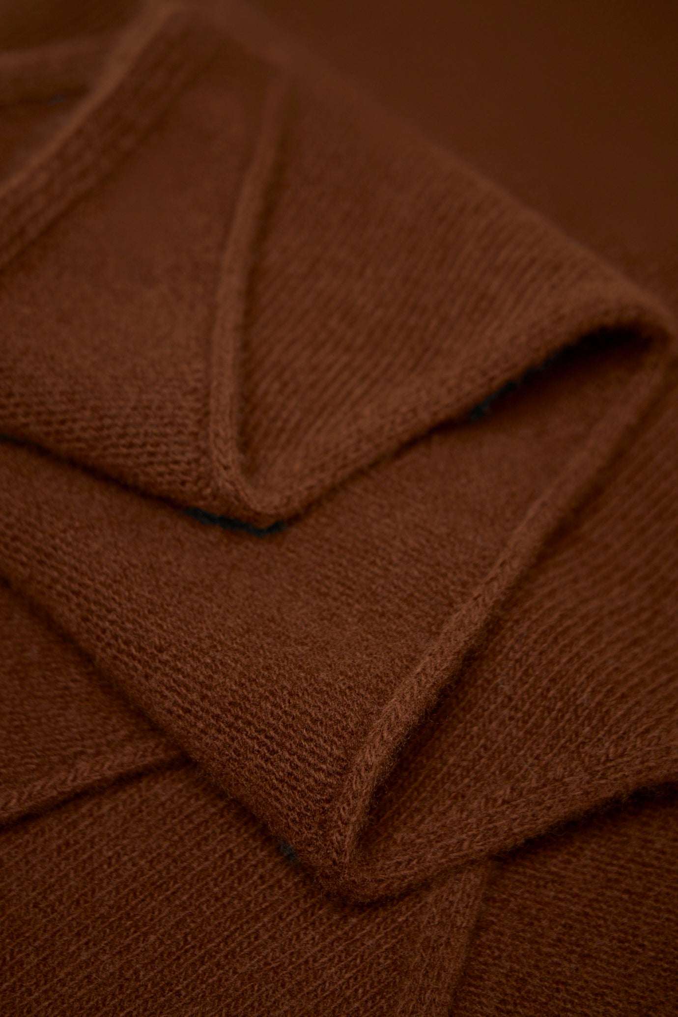 Marc Triangular Scarf Knit