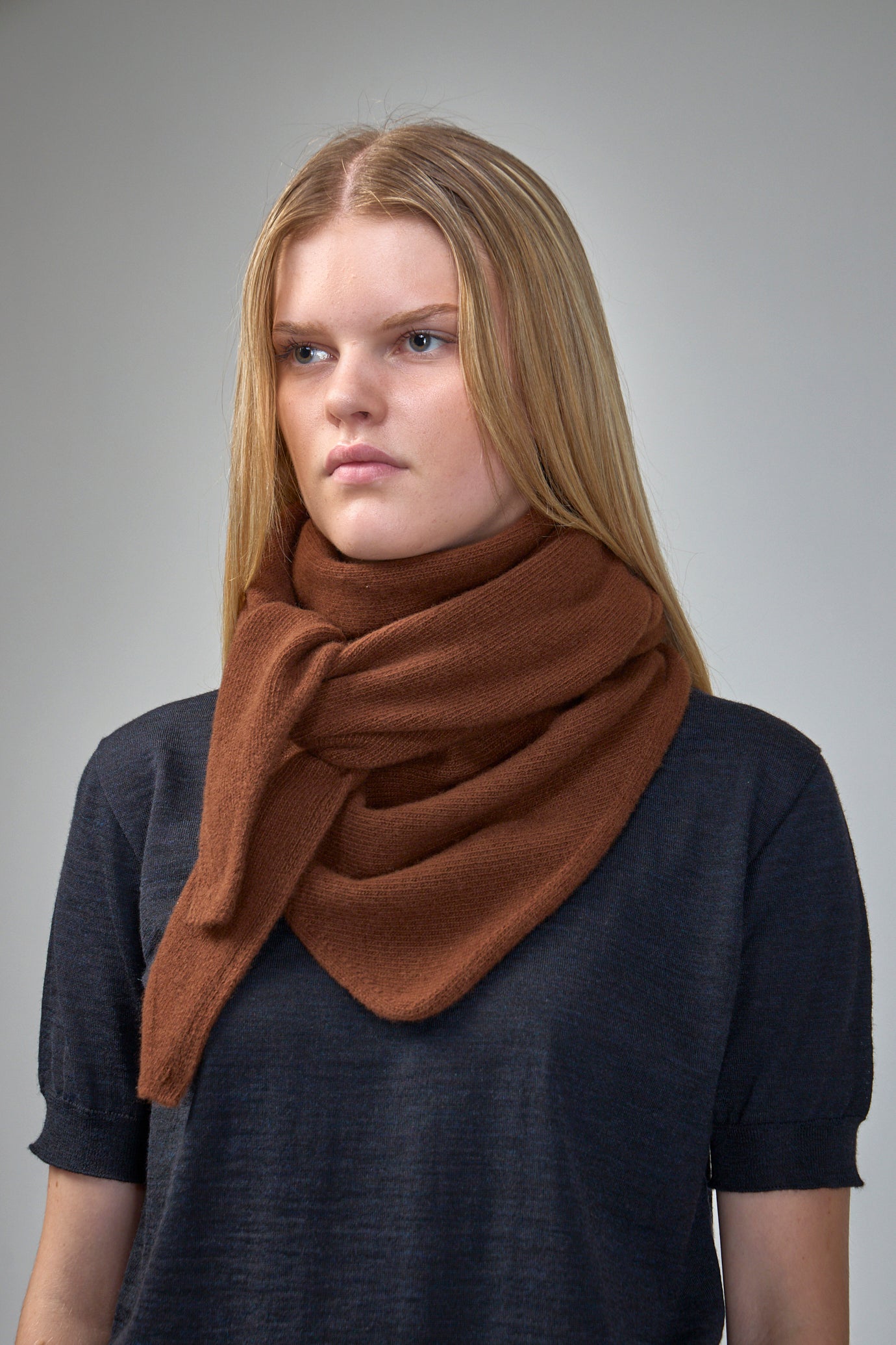 Marc Triangular Scarf Knit