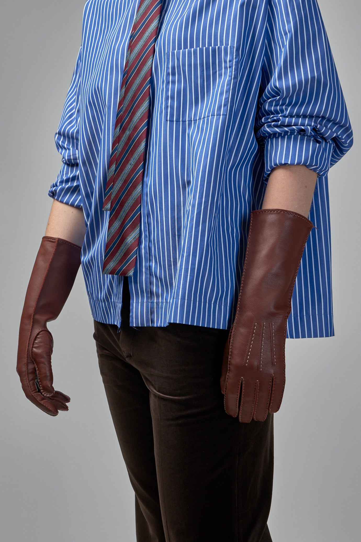 Medium Length Leather Gloves