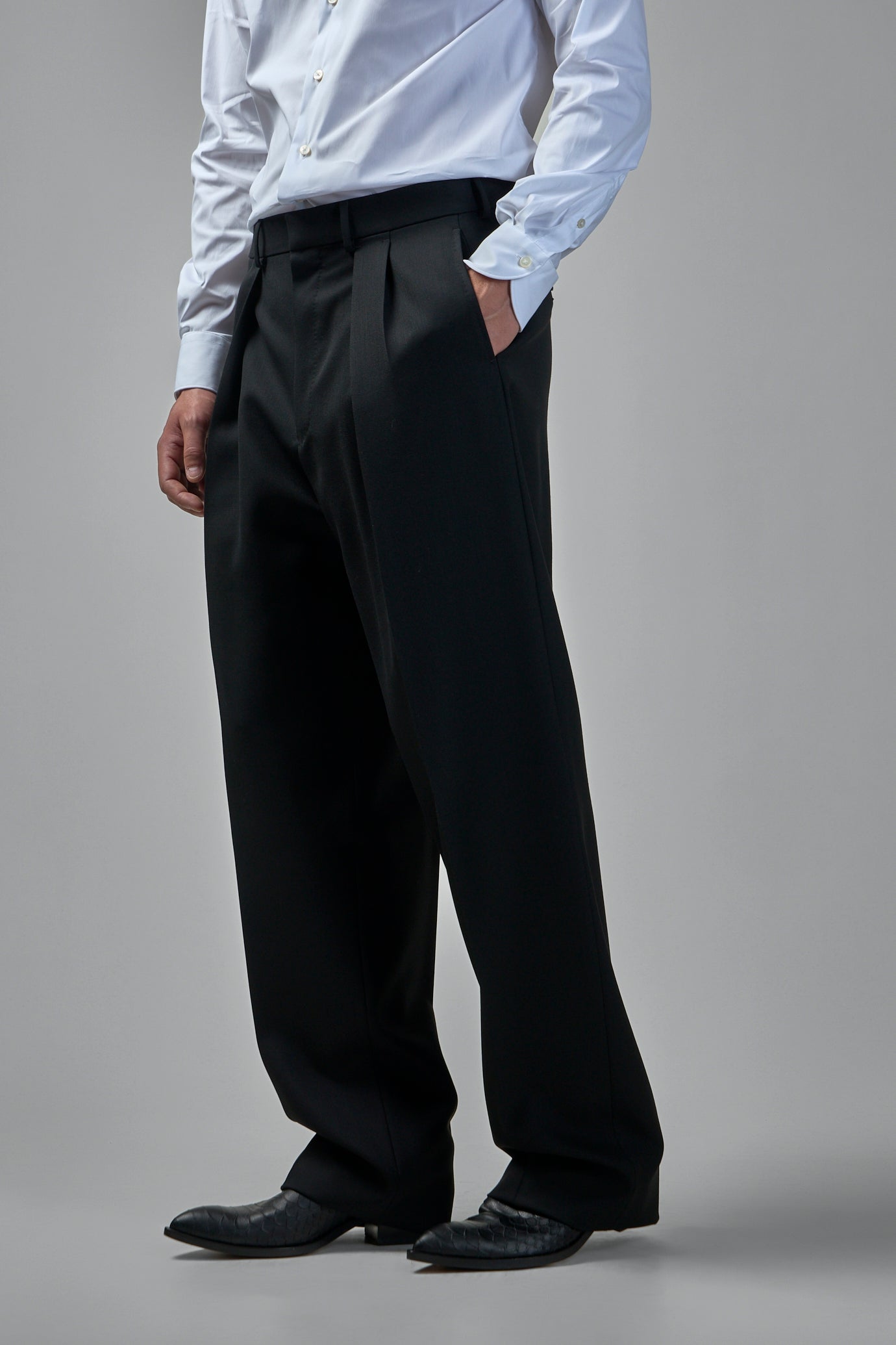 Broken Twill Double Pleat Pant