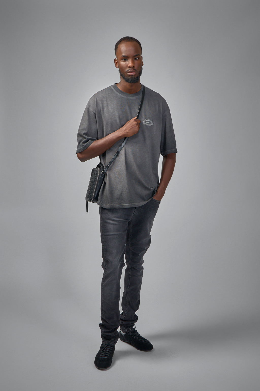 Denham Objects Tee Black - Relaxed Fit