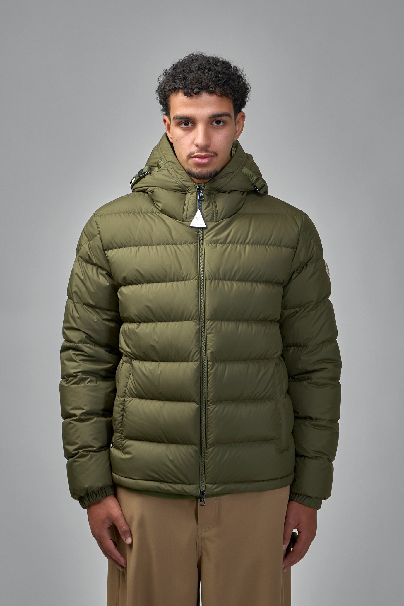 Laveraet Hooded Short Down Jacket