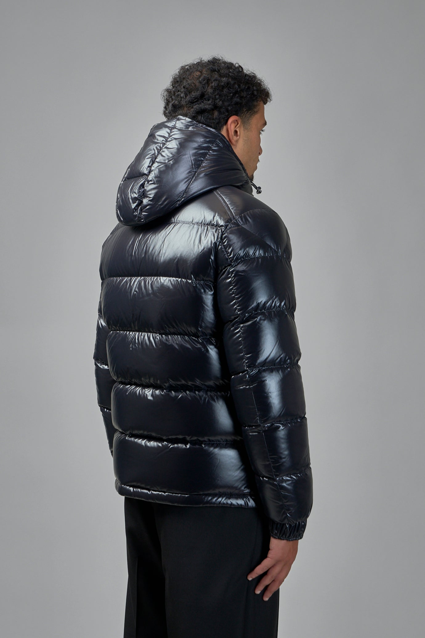 Maya Hooded Short Down Jacket