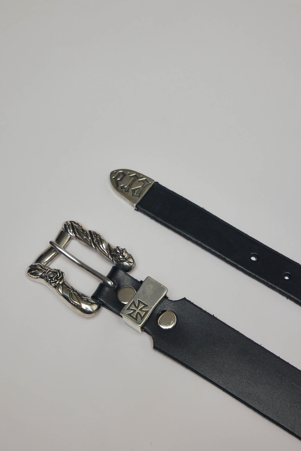 Classic Rose Buckle Belt