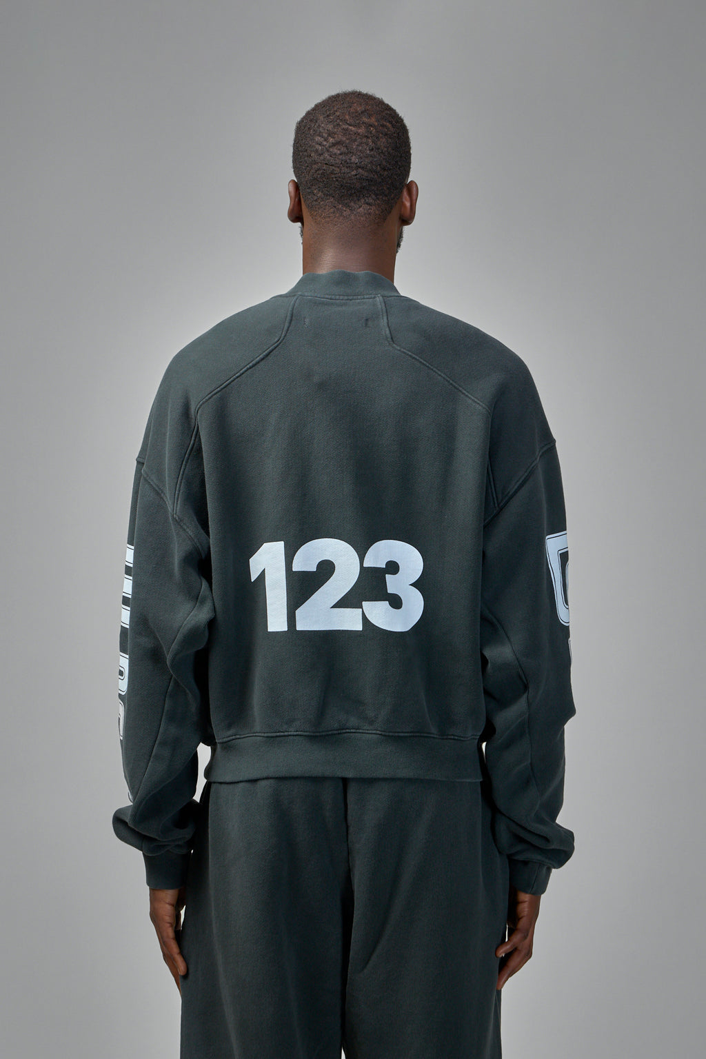 USO 123 CVA Crewneck