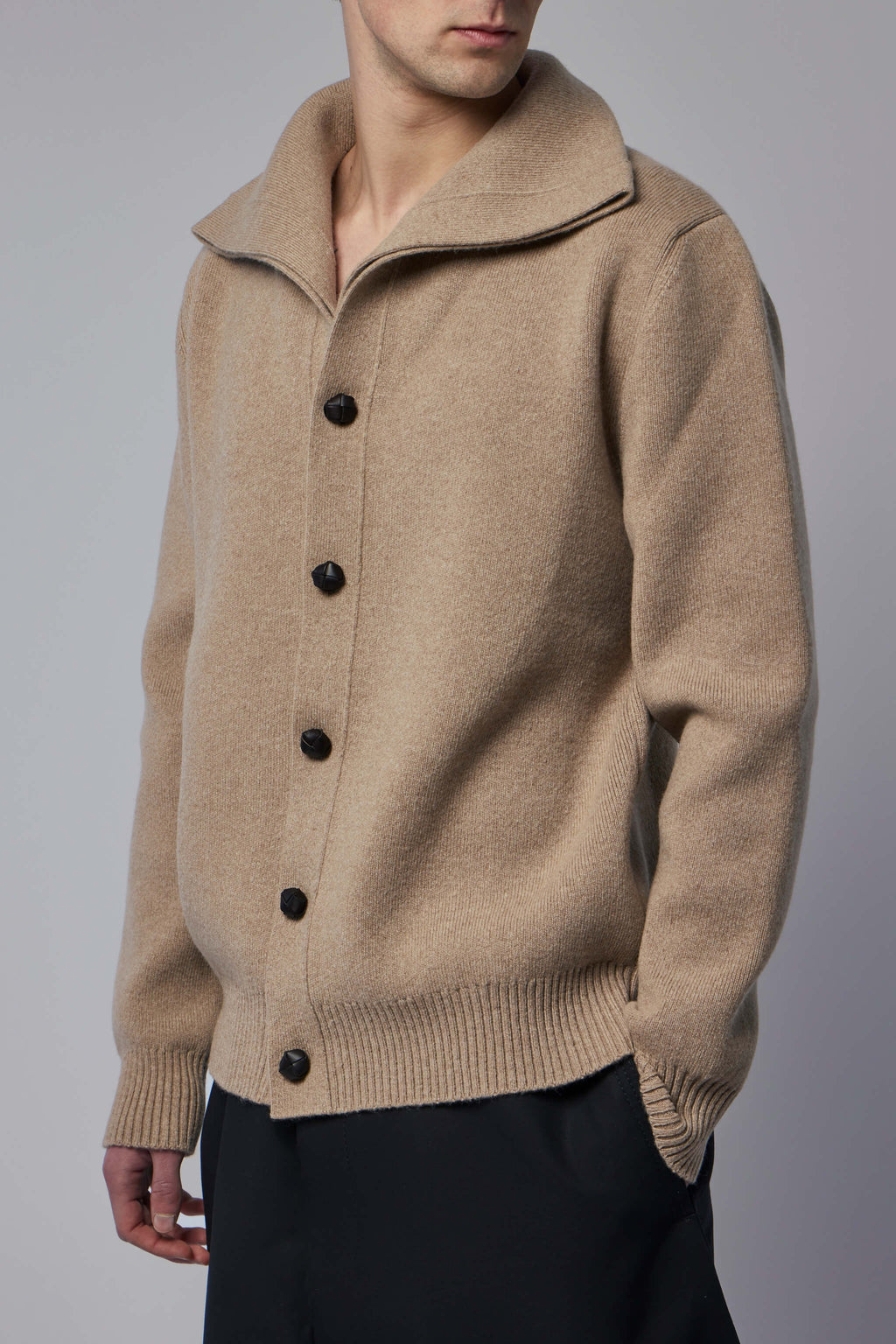 Compact Wool Cardigan Sparrow