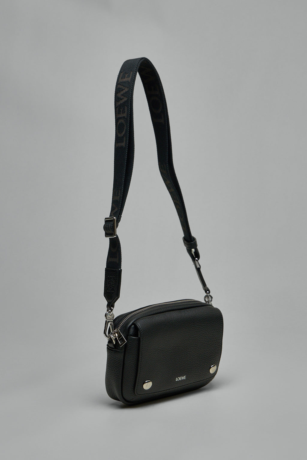 Small Pebble Messenger Bag