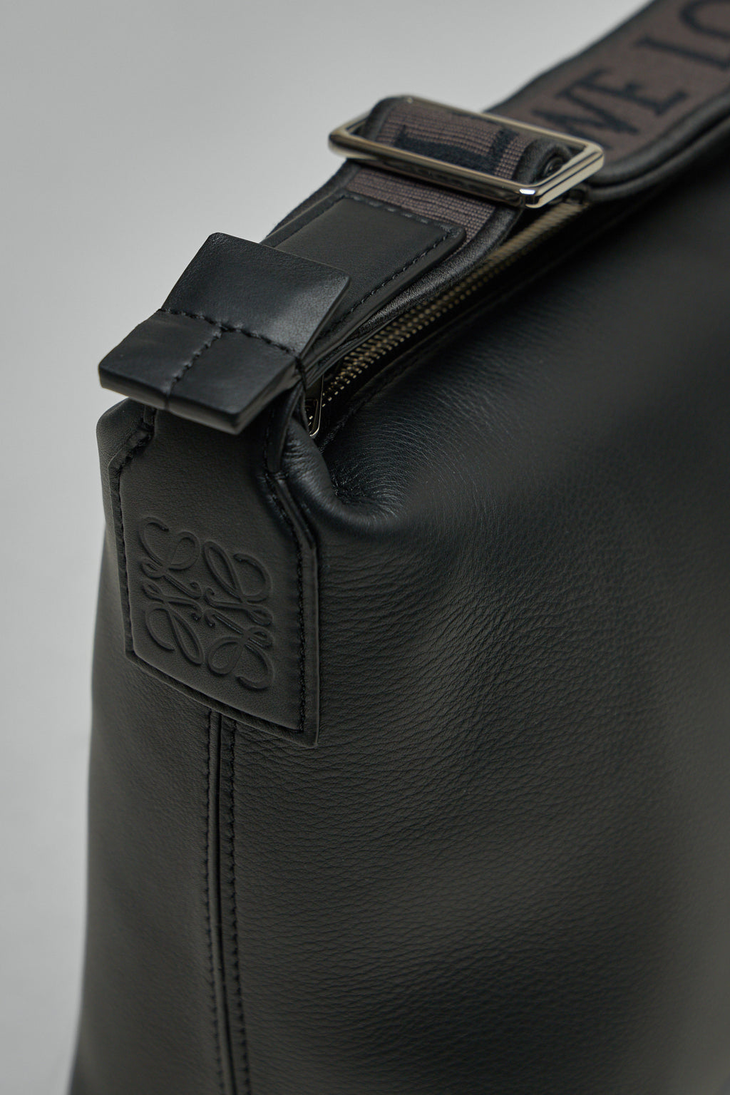 Small Cubi Crossbody Bag