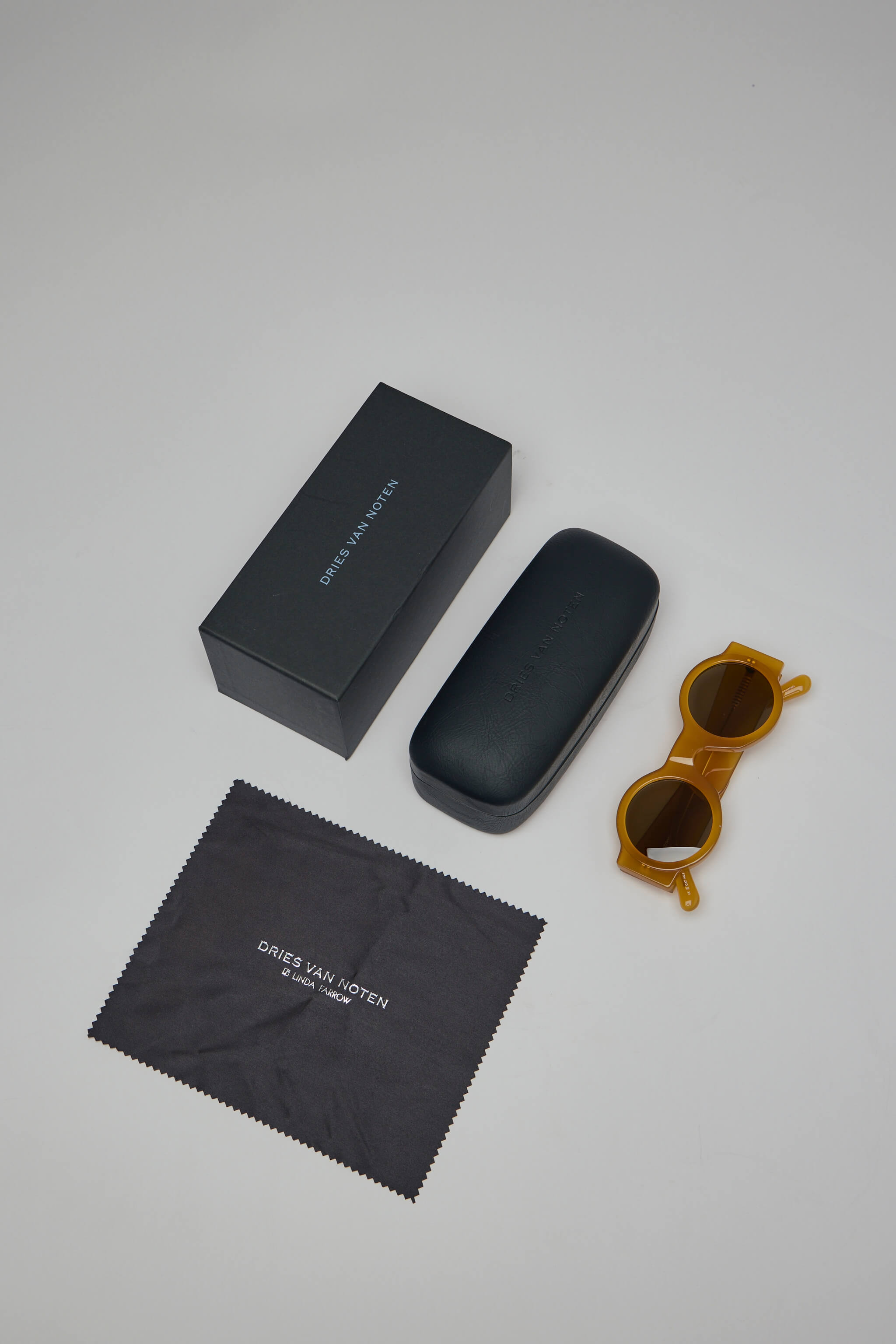 DVN M Sunglasses