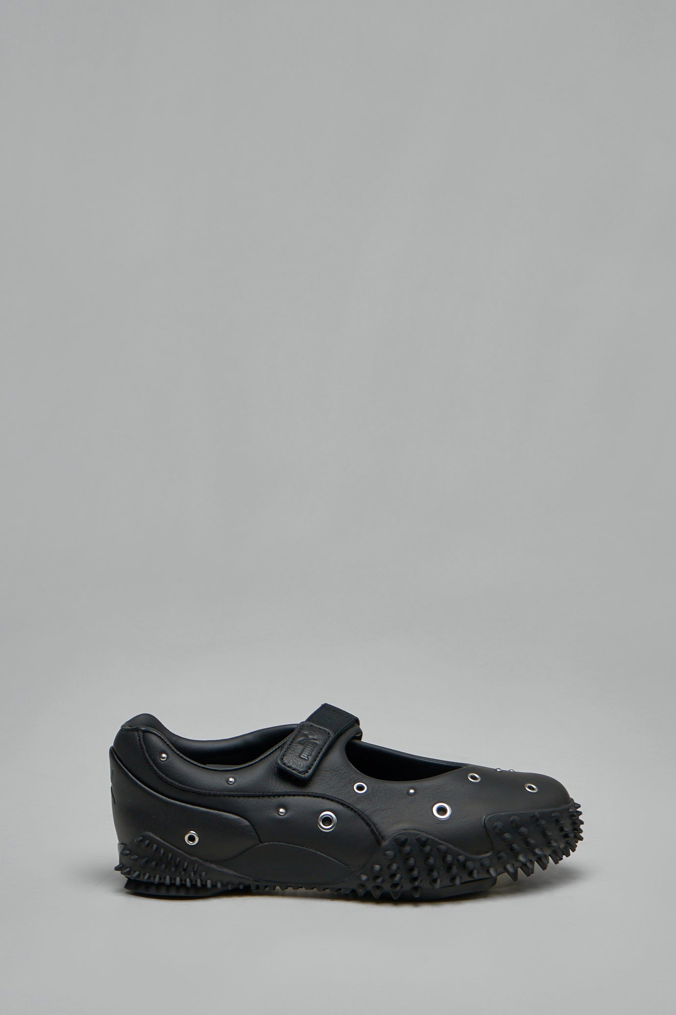 Mostro Fey Studs Sneaker