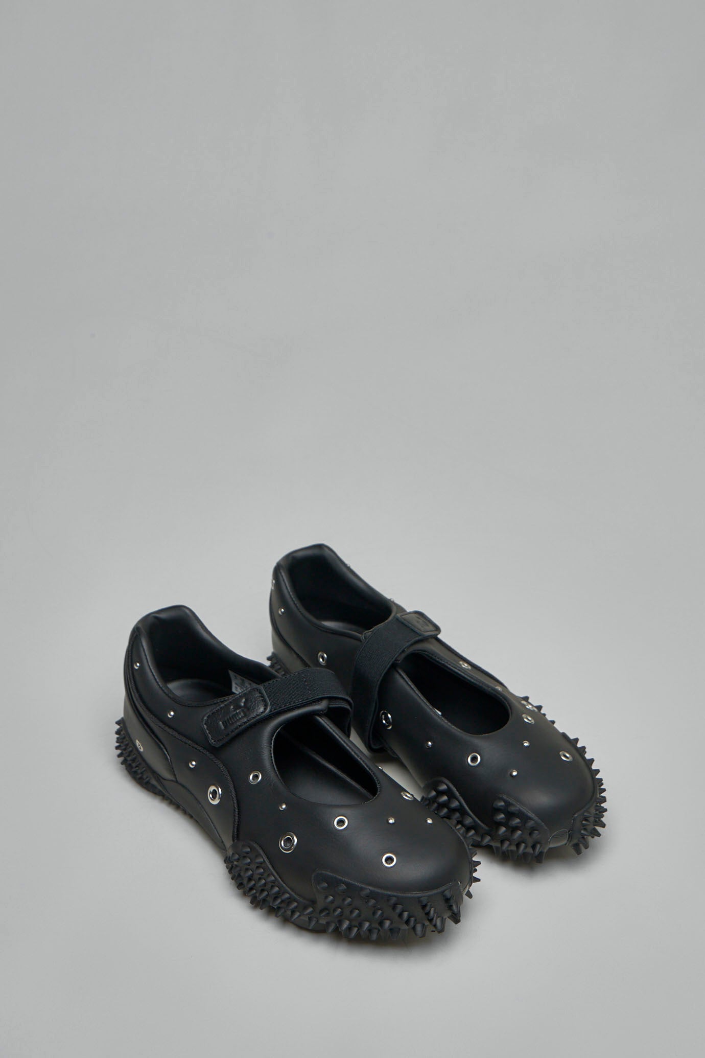 Mostro Fey Studs Sneaker