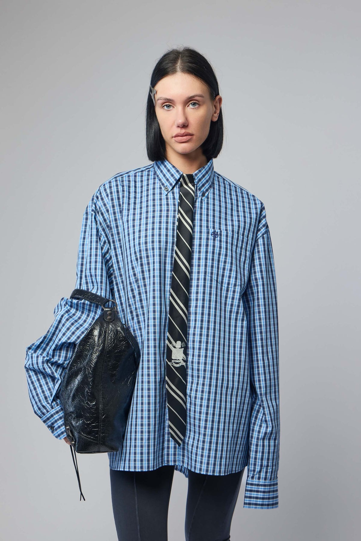 women - Full outfit styling with Vetements Tie Classic Shirt, view 8