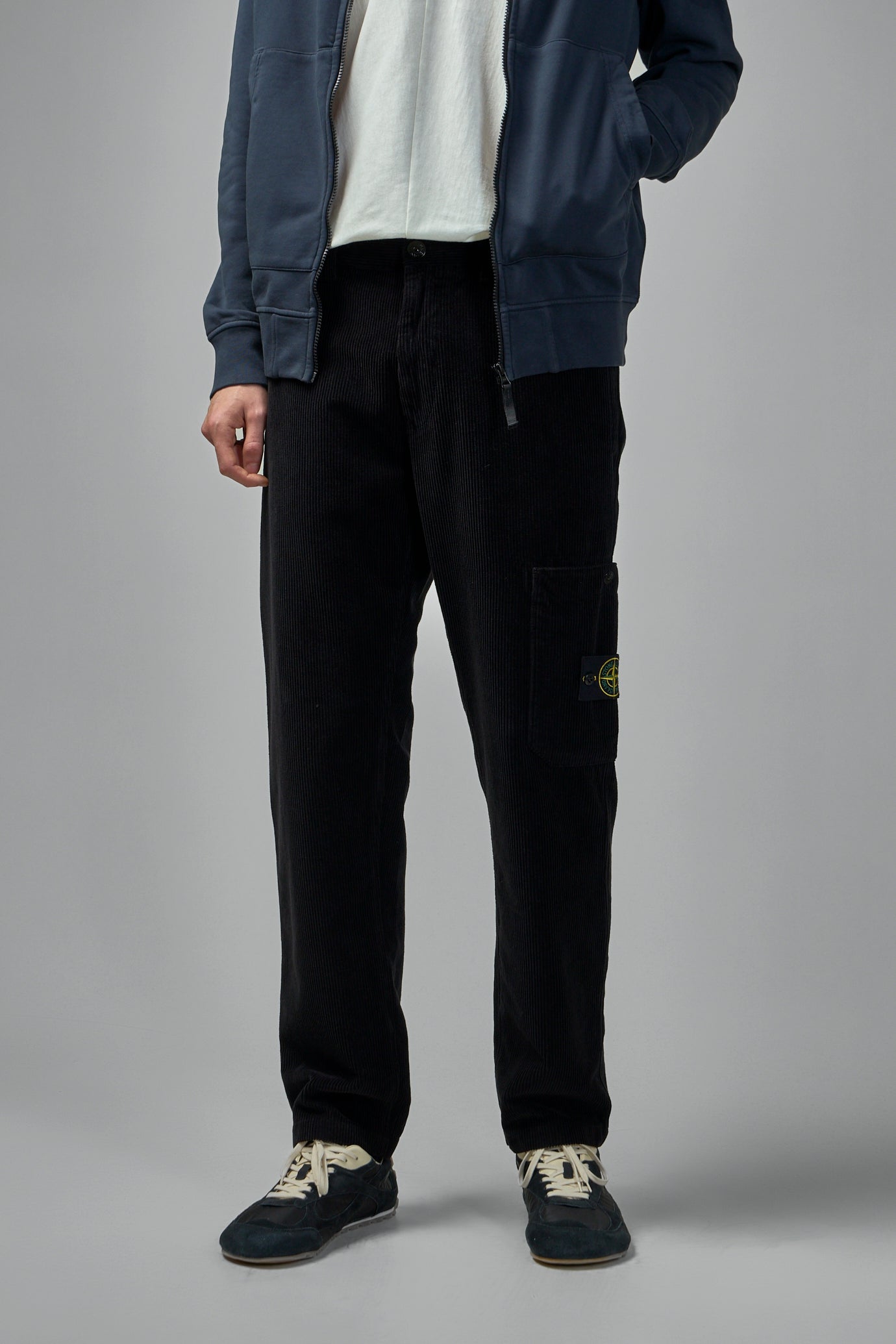 Regular Fit Trousers With Snap Fastened Pockets