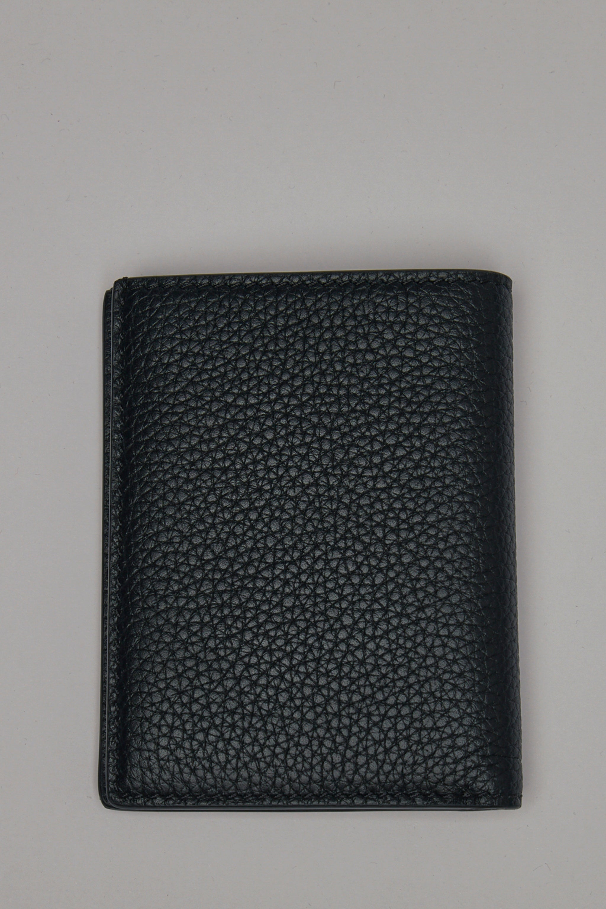 Soft Grain Leather T Line Folding Card Holder