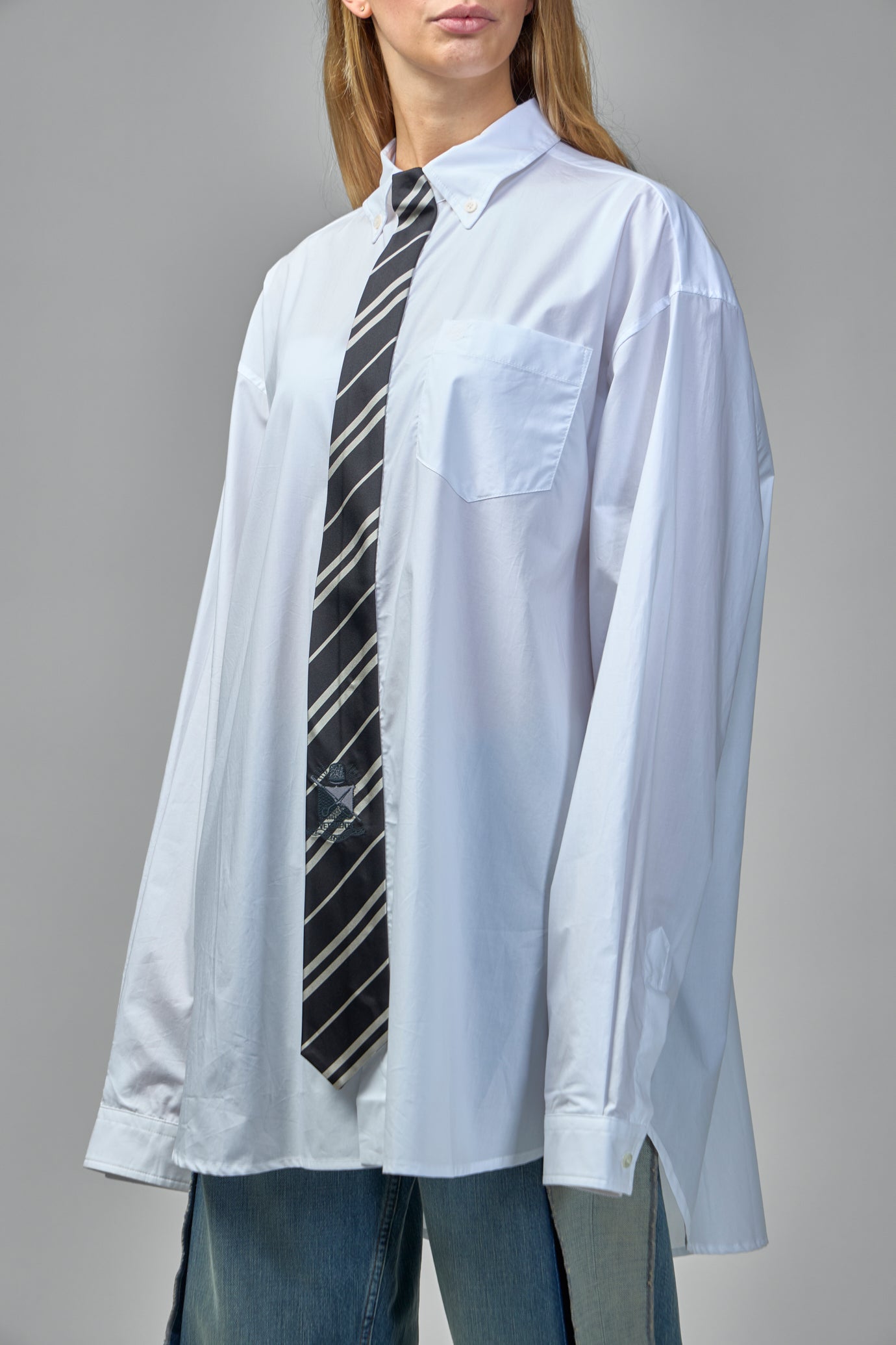 Tie Short-Sleeve Shirt
