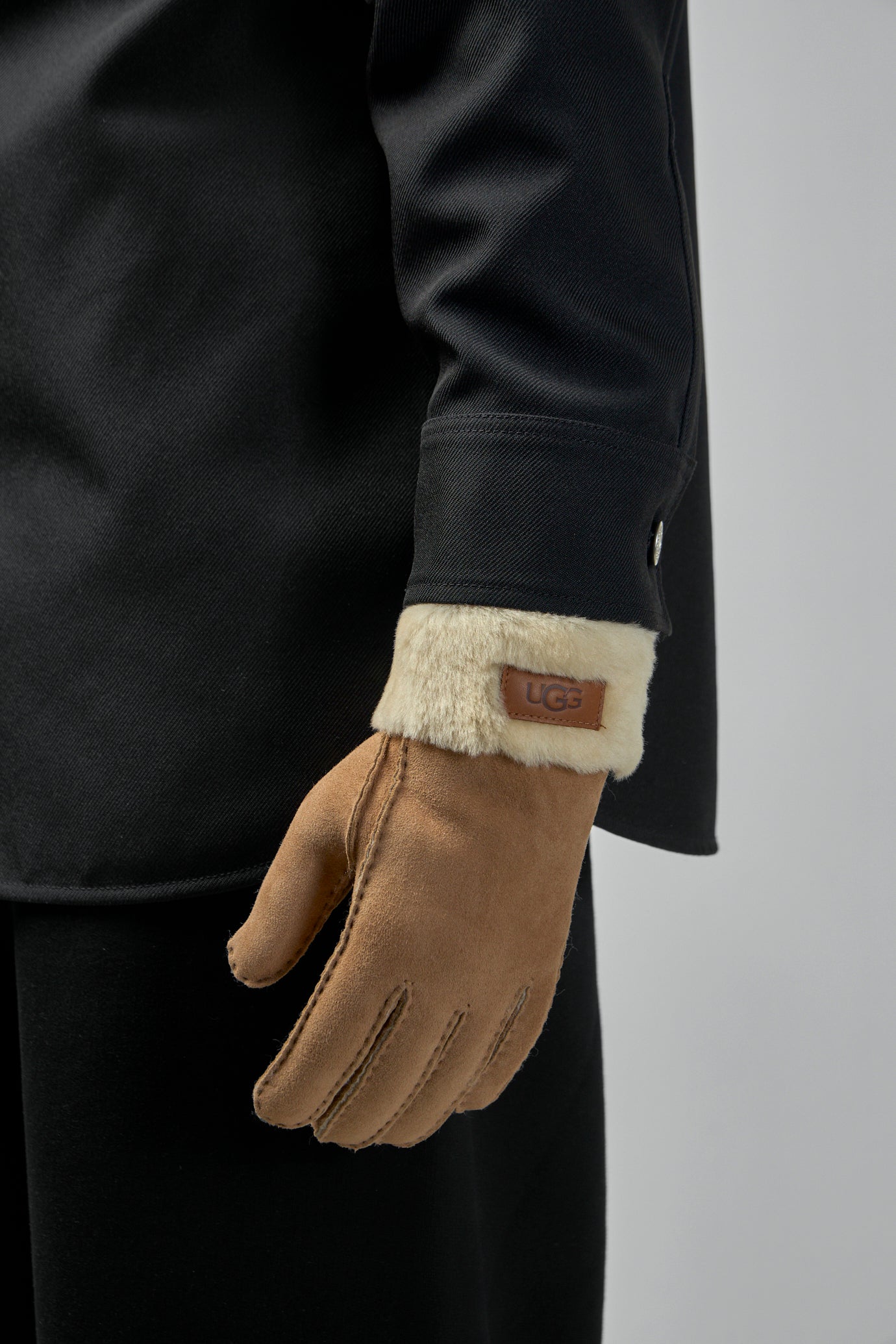 Turn Cuff Glove