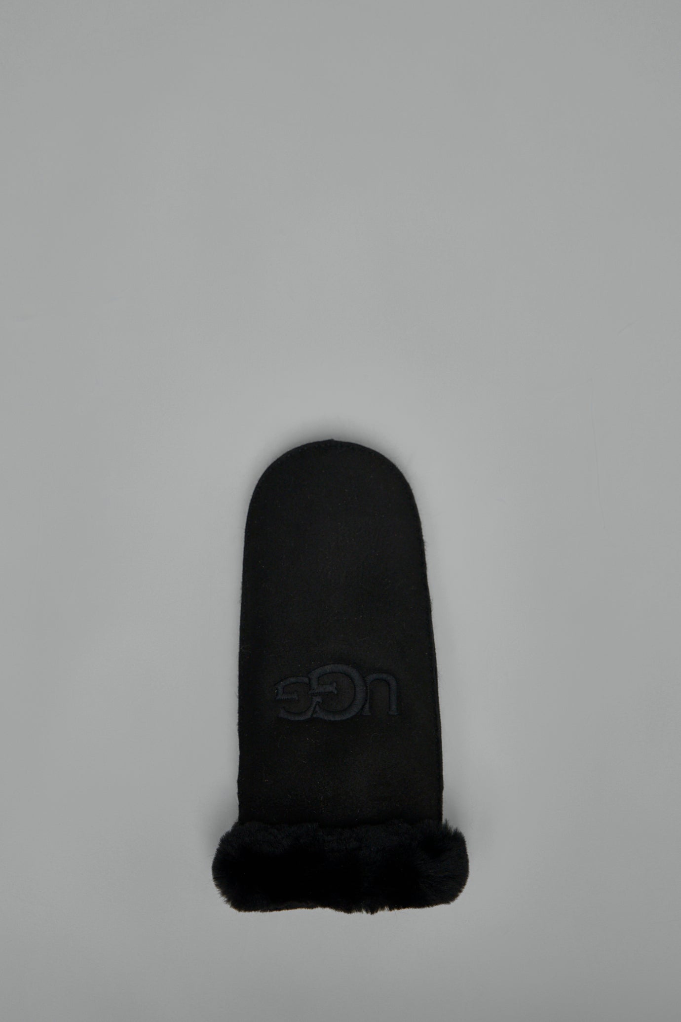 Sheepskin Embroider Mitten