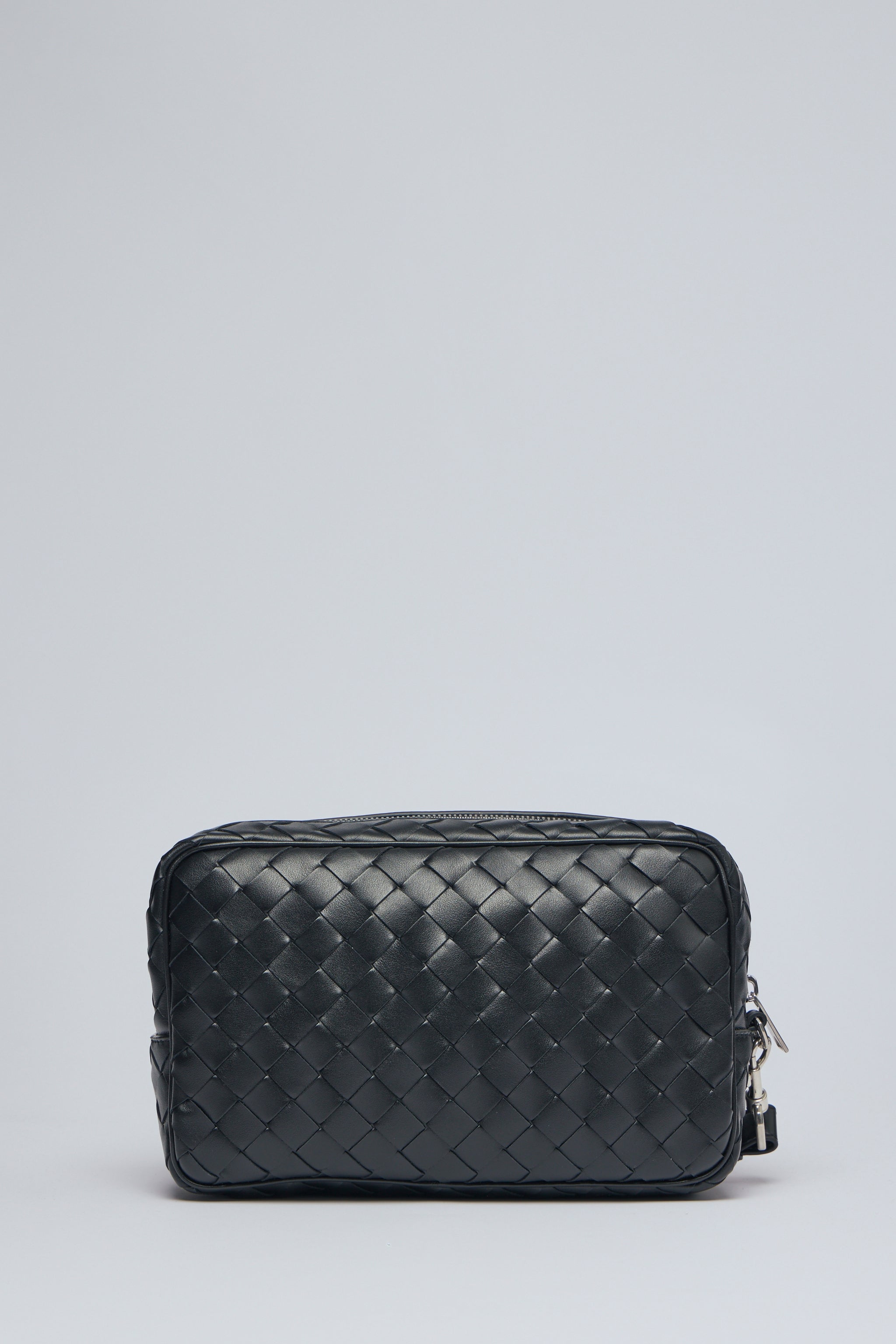 Pouch in Intrecciato