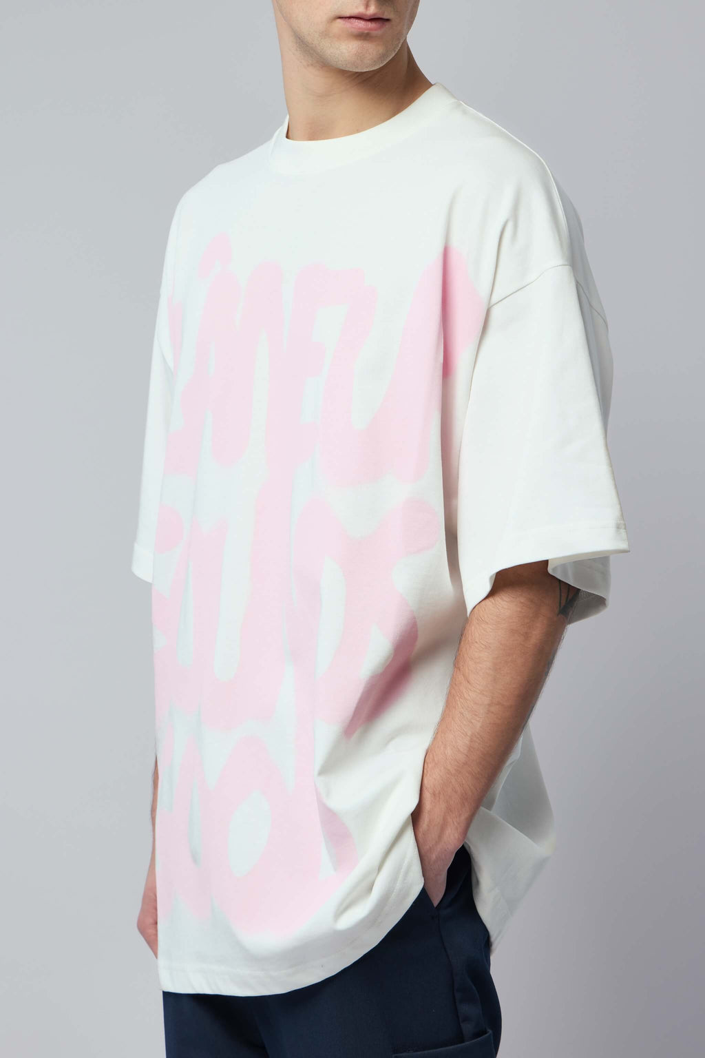 Sounds Good Spray T-shirt