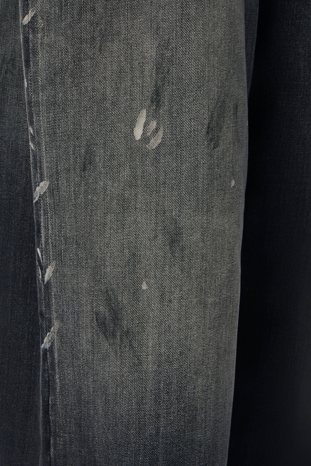 2023 U Black Trafalgar