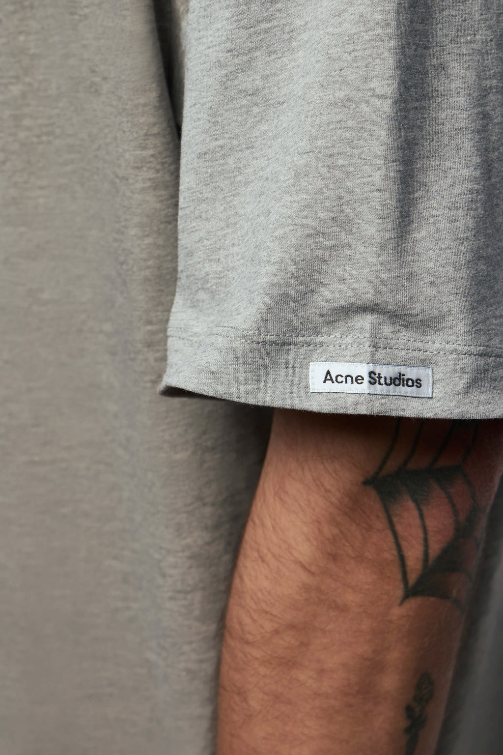 Logo T-shirt Relaxed Unisex Fit