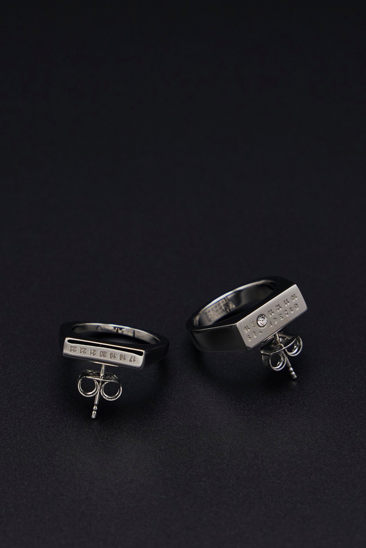 Polished Flat Top Chevalier Earrings