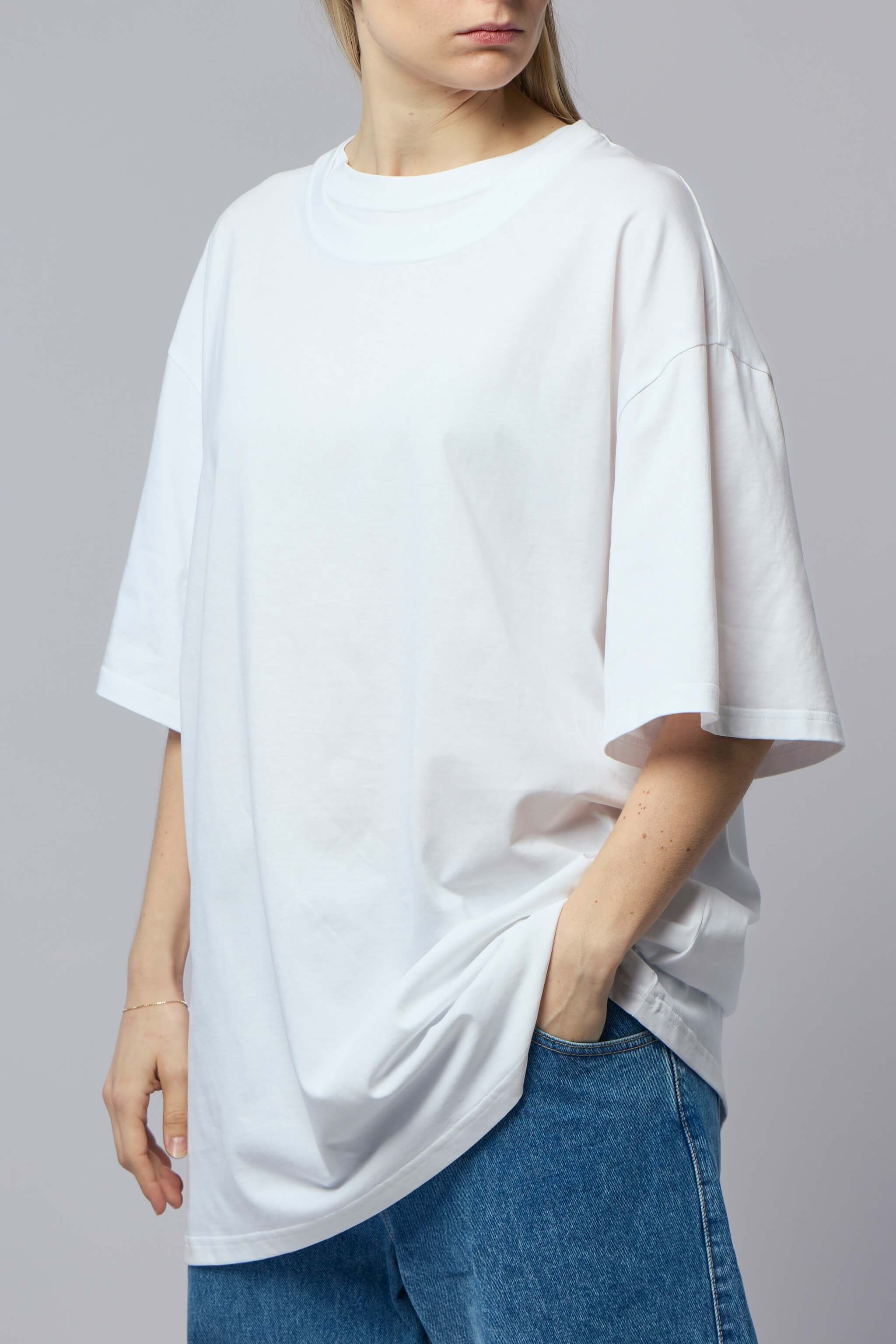 Oversized Double Collar T-shirt