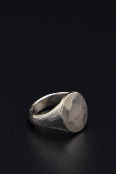 Signet Ring Oval Hammered