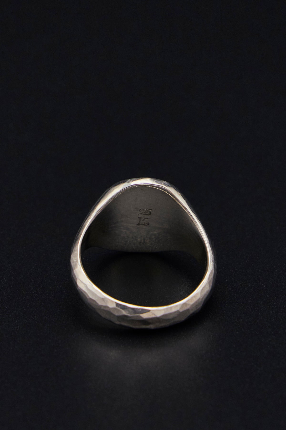 Signet Ring Oval Hammered