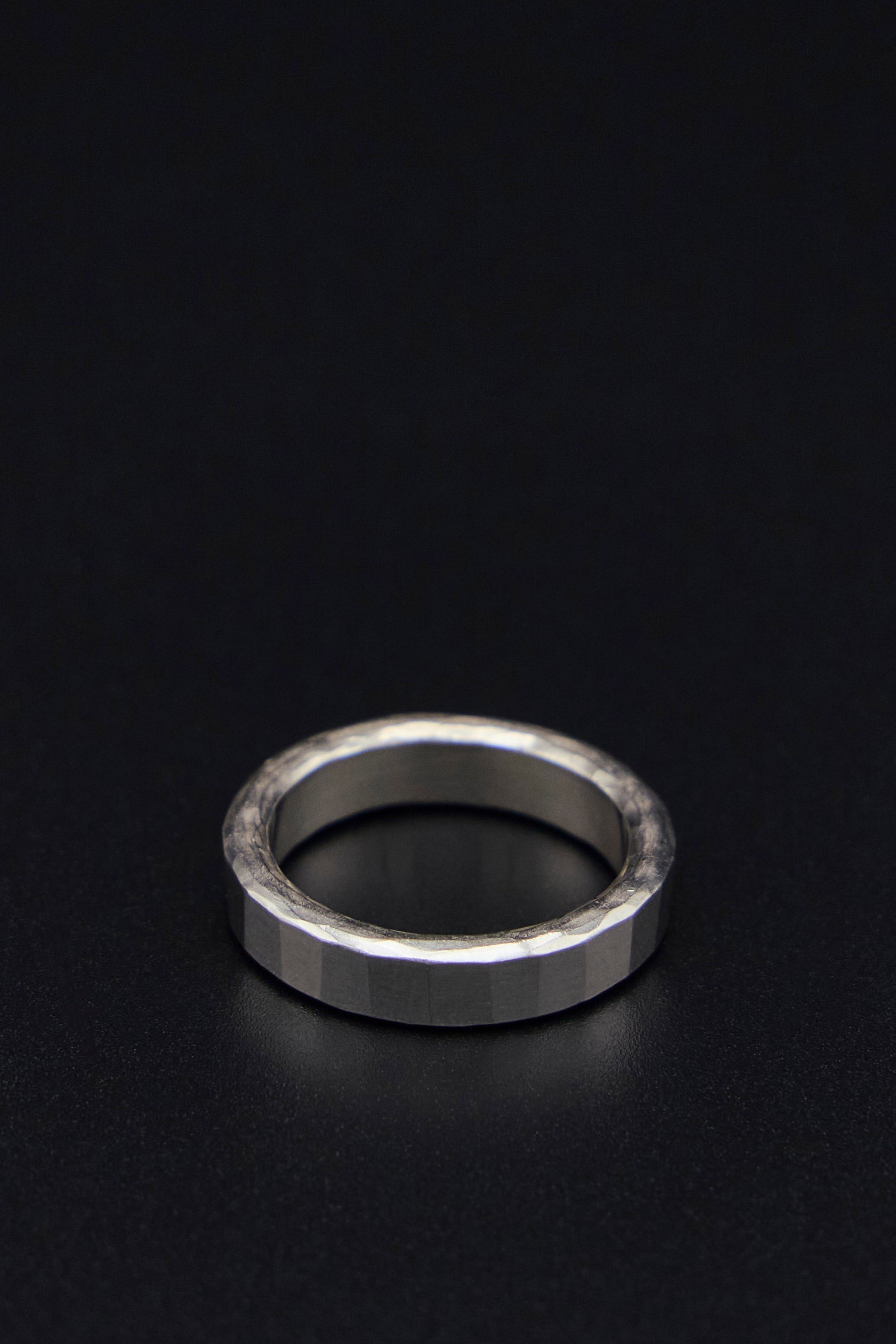 Werkstatt München Rings - Rough Hammered Silver – LABELS