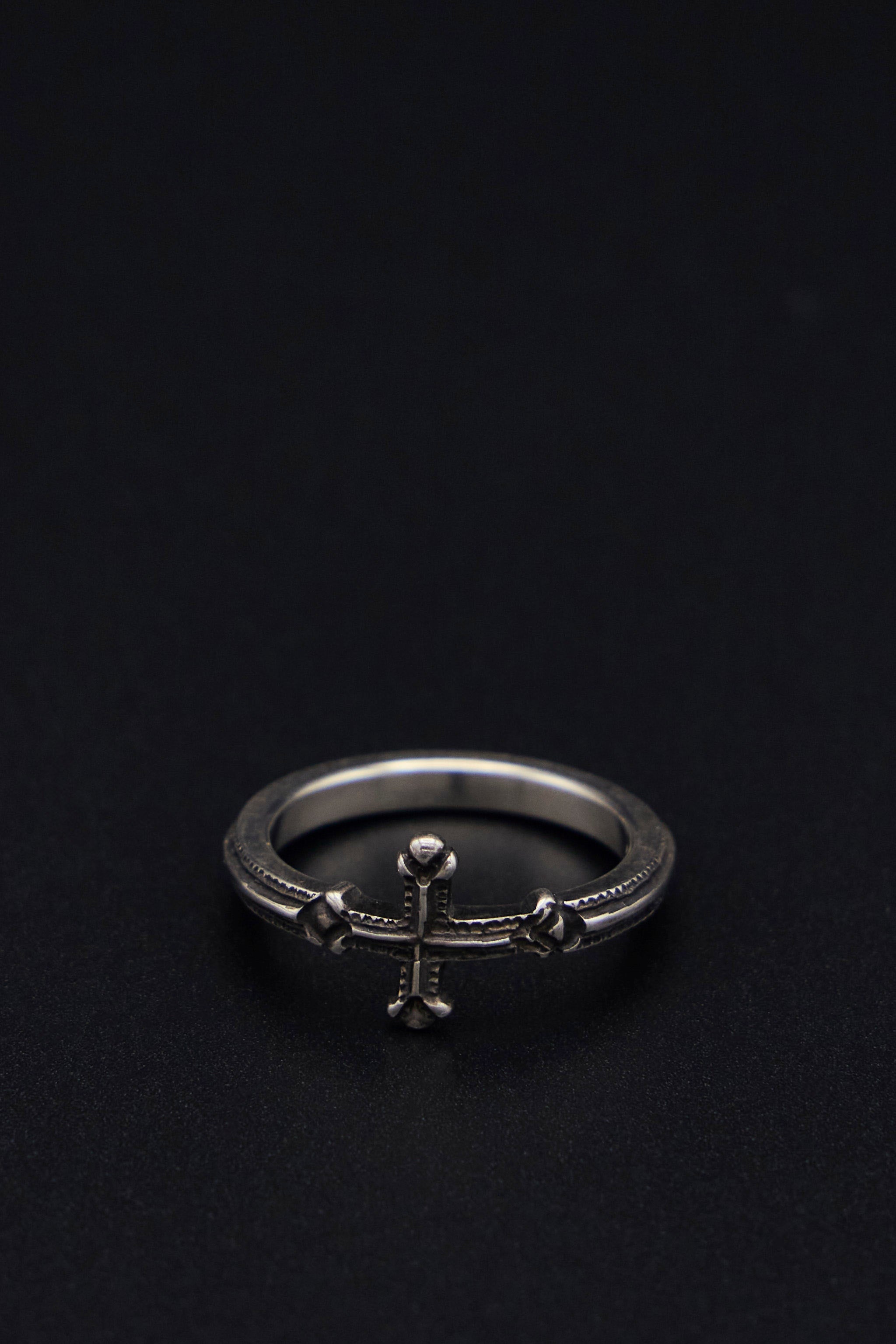Werkstatt München Rings - Rough Hammered Silver – LABELS
