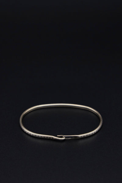 Bangle Hook Pattern