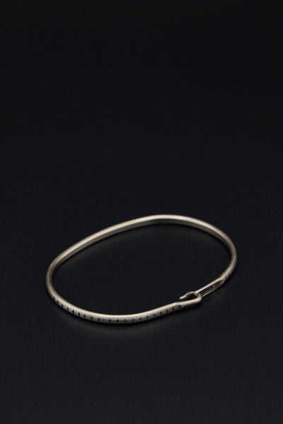 Bangle Hook Pattern