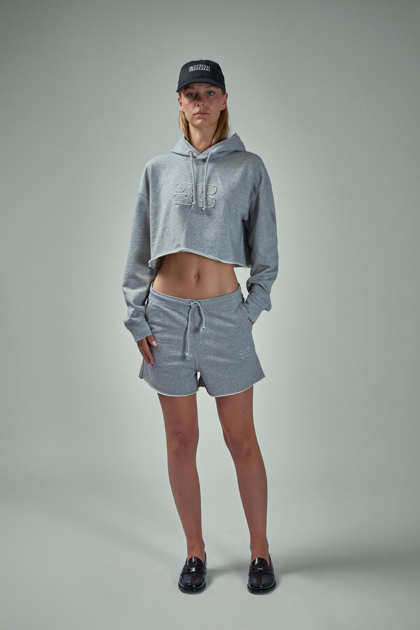 Isoli Cropped Oversized Hoodie