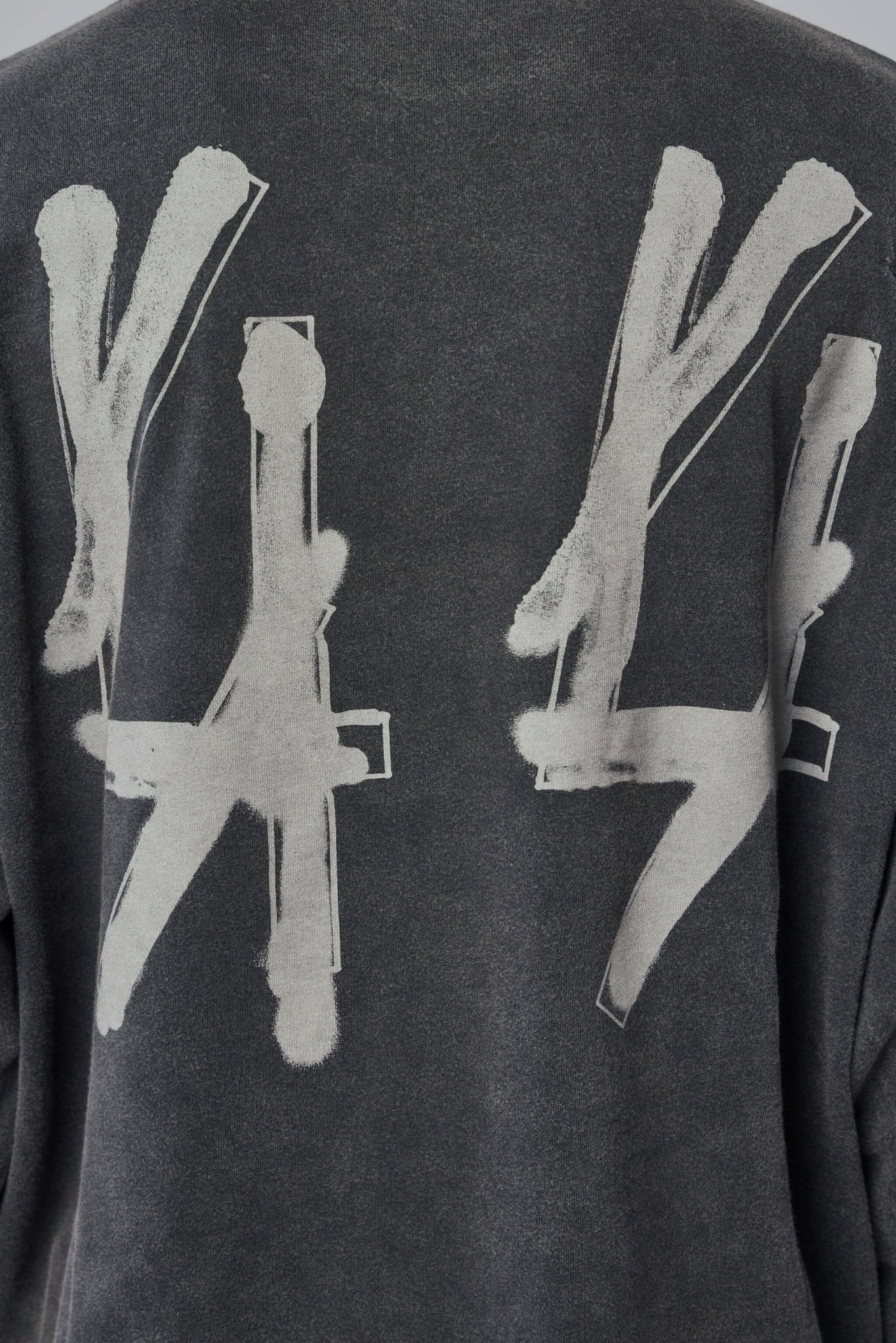 44 Label Group - Longsleeve Tee Smudge Black + 44 Graff Dirty White - LABELS
