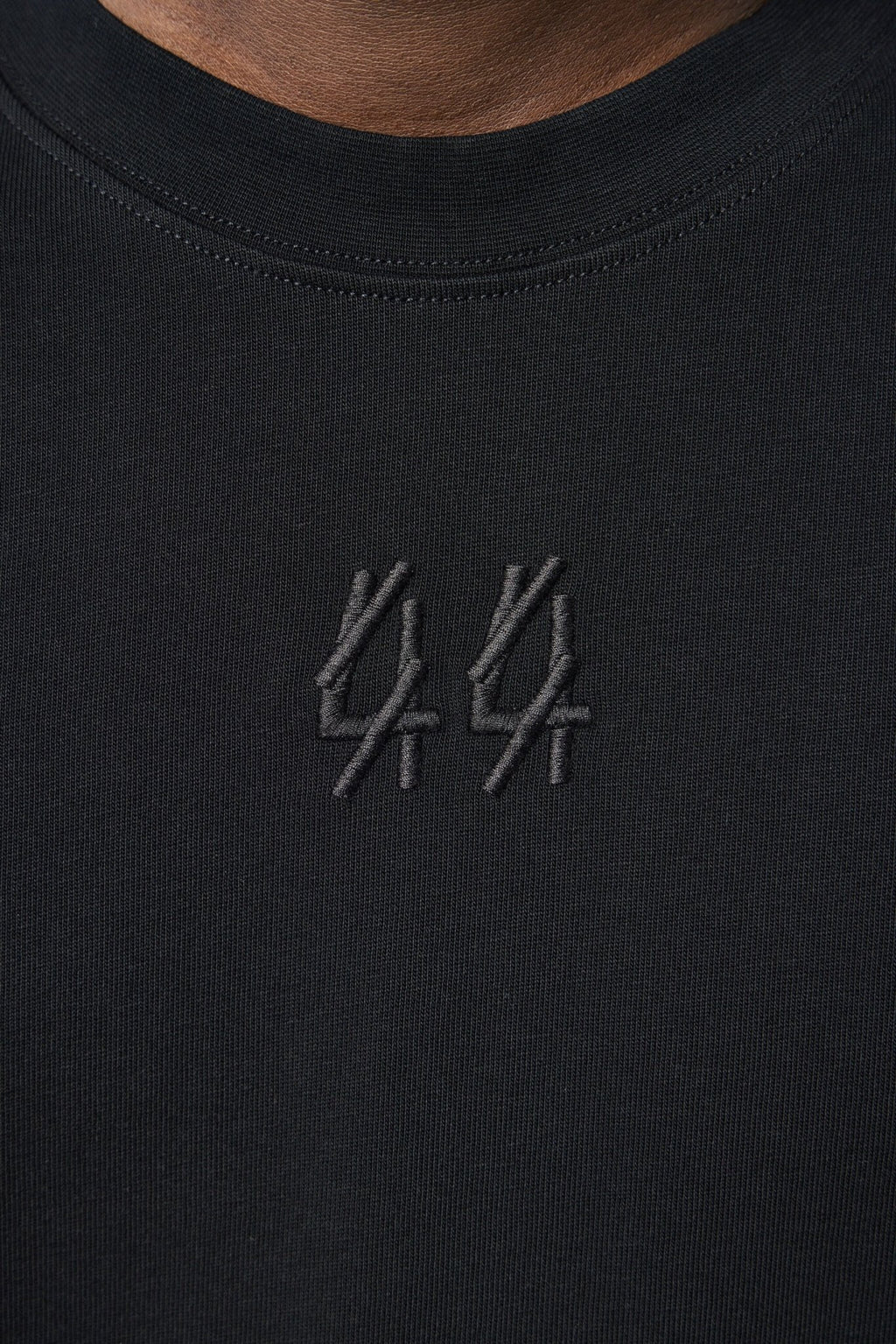 44 Label Group - Tee Jersey Black + 44 Patched Solid Dirty White - LABELS