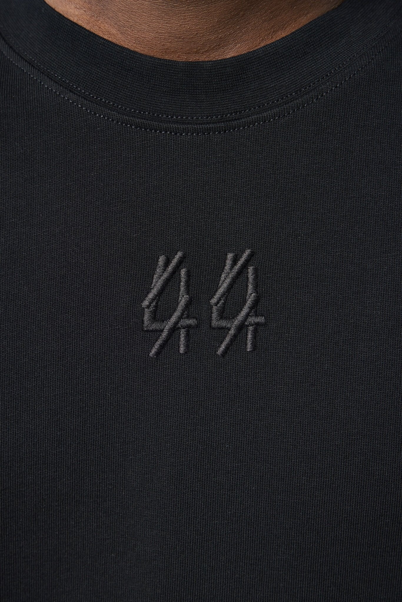 44 Label Group - Tee Jersey Black + 44 Patched Solid Dirty White - LABELS