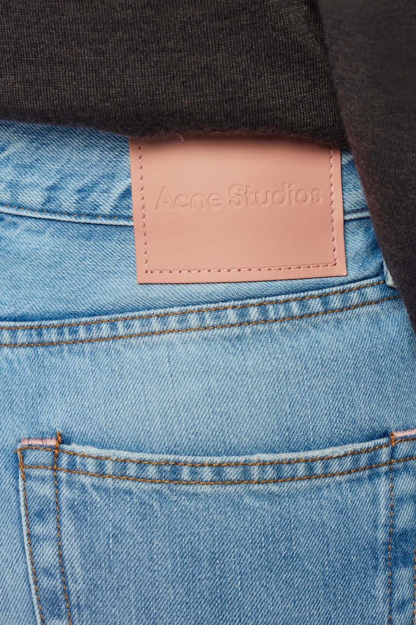 Acne Studios - 1981 U Light Blue Vintage - LABELS