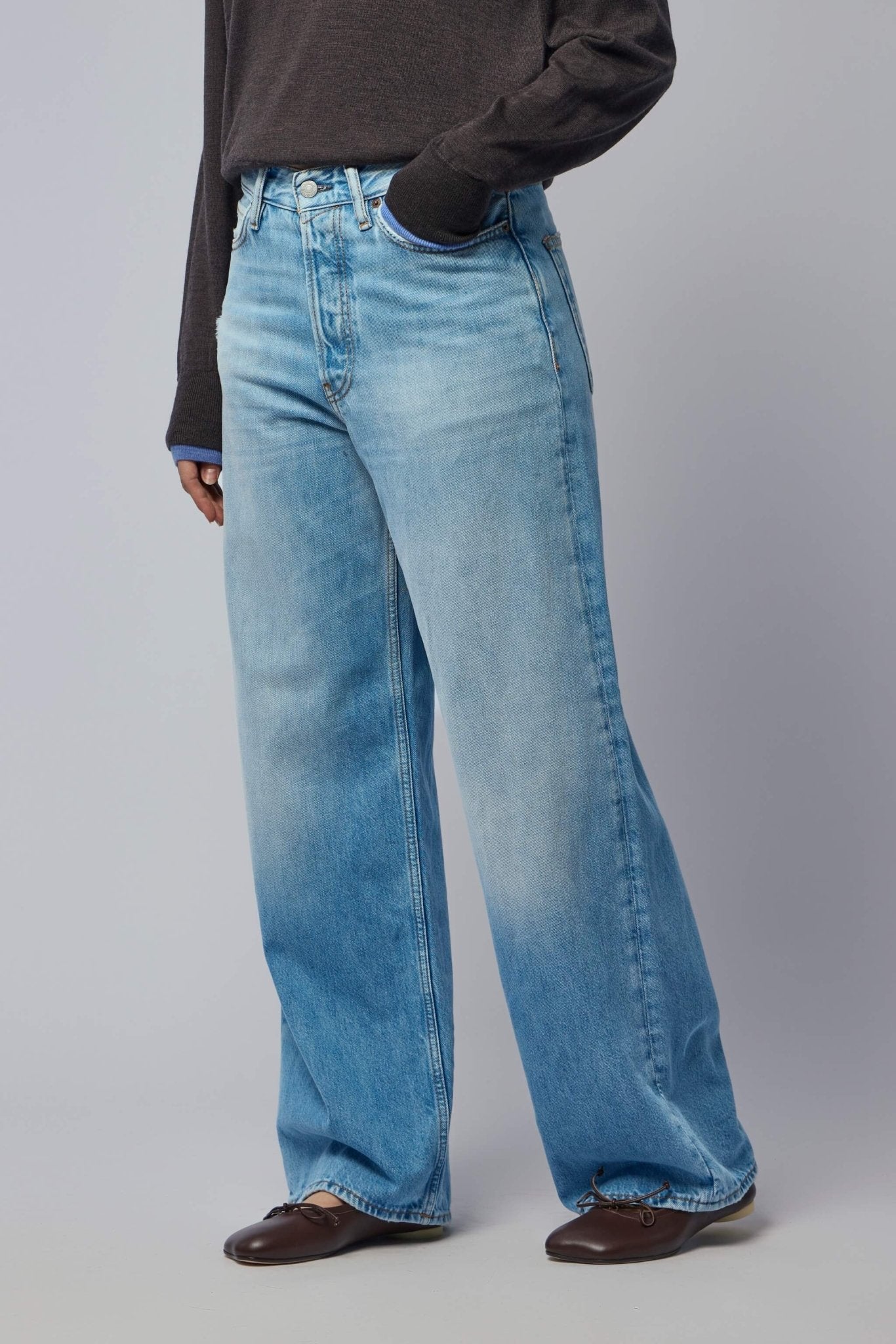 Acne Studios - 1981 U Light Blue Vintage - LABELS