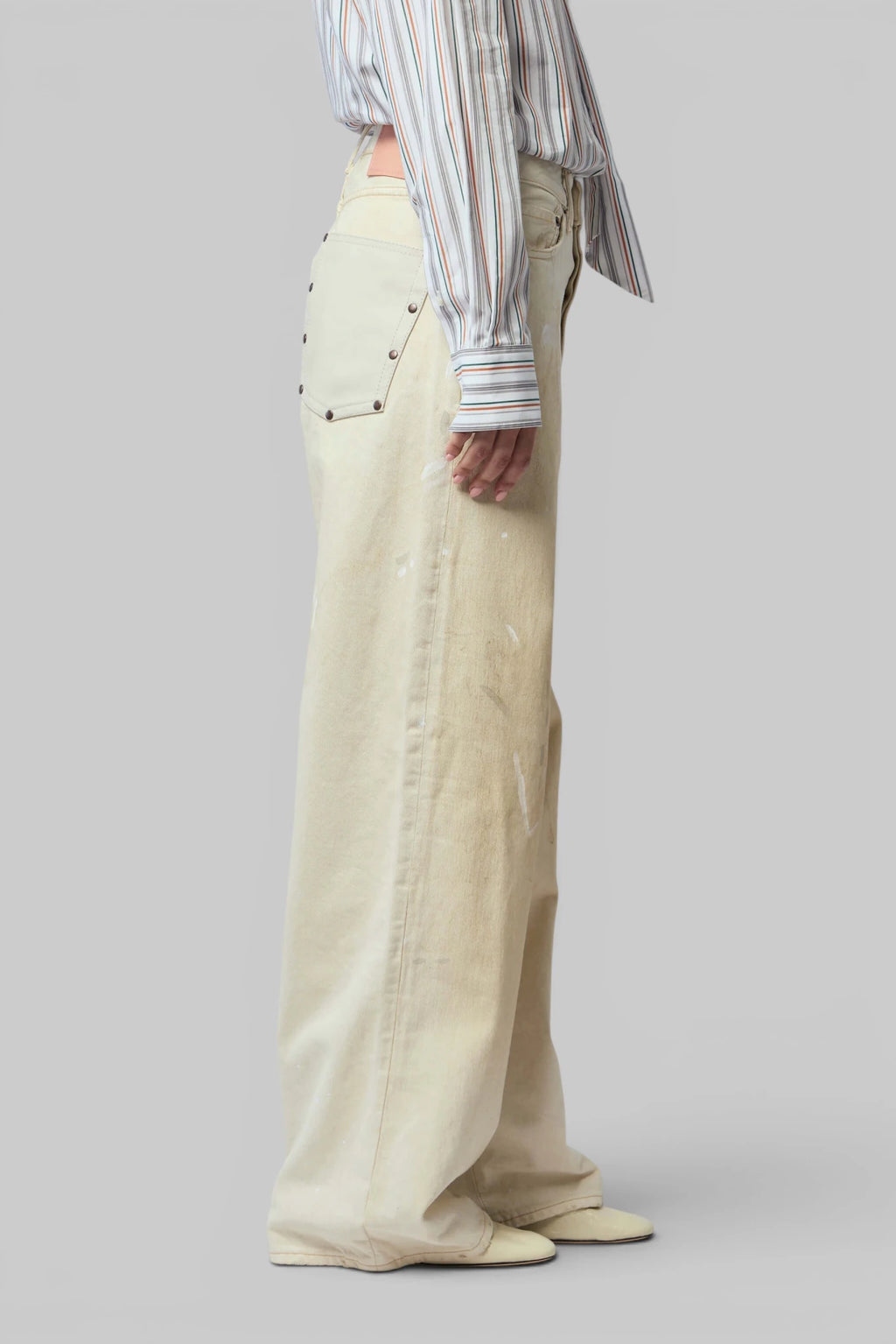 Acne Studios - 1981 U White Trafalgar - LABELS