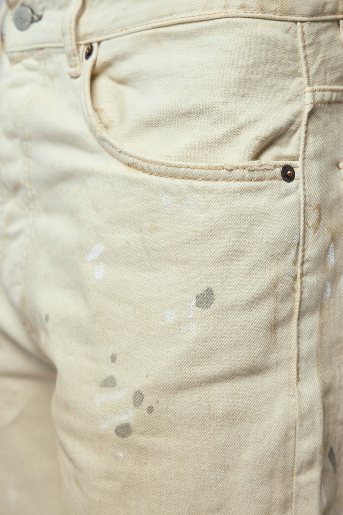 Acne Studios - 2021M White Trafalgar - LABELS