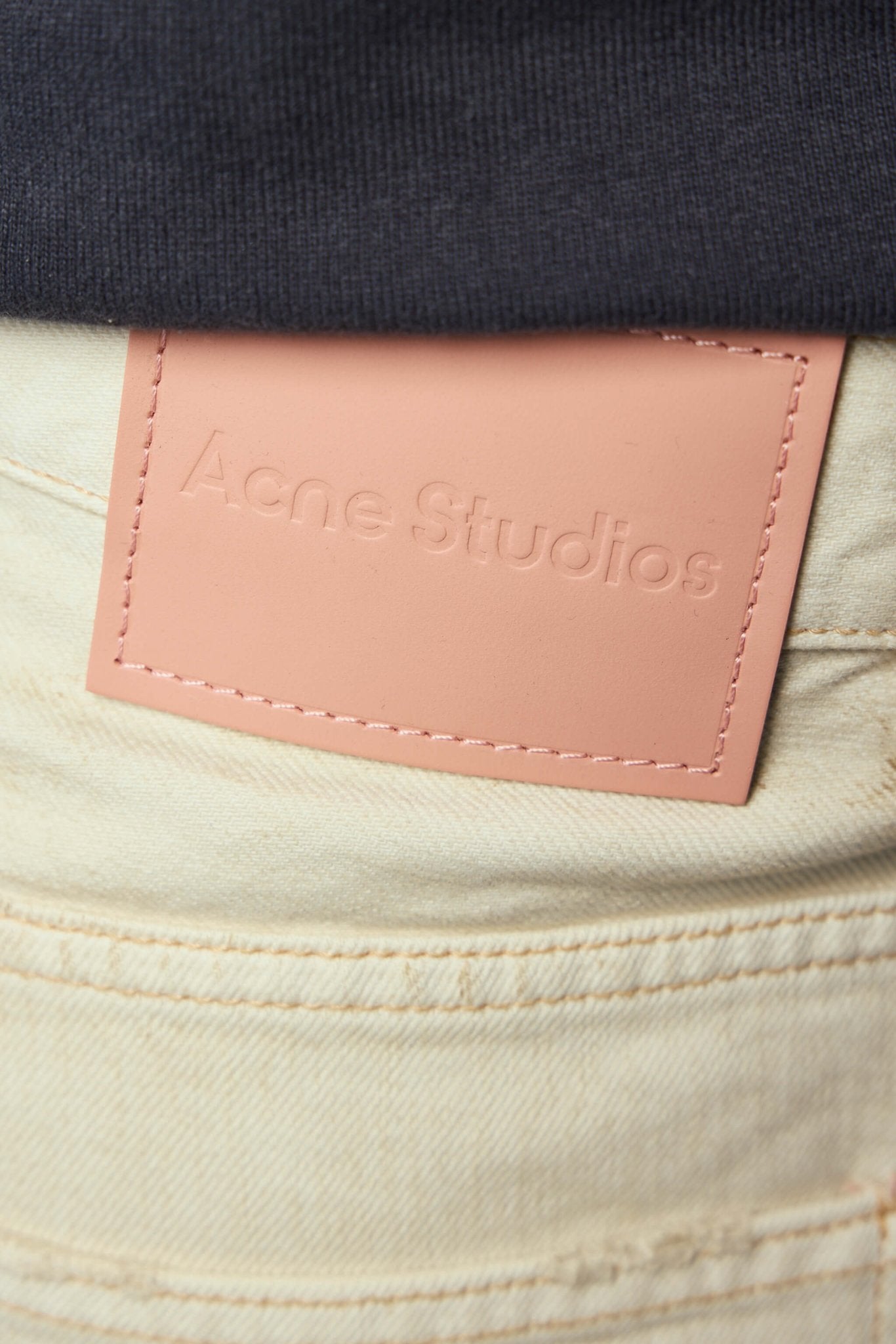 Acne Studios - 2021M White Trafalgar - LABELS