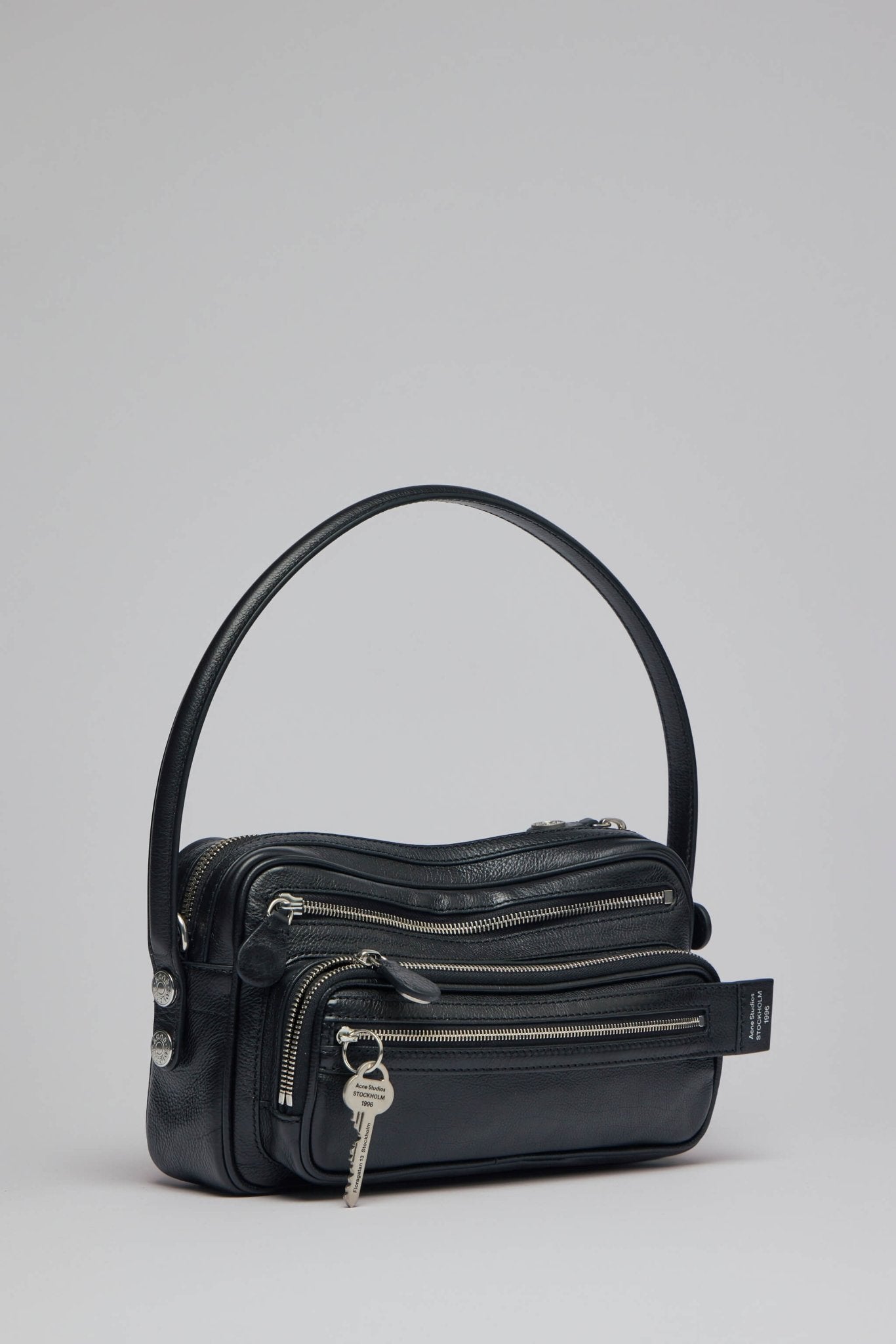 Acne Studios - Camero Party - LABELS