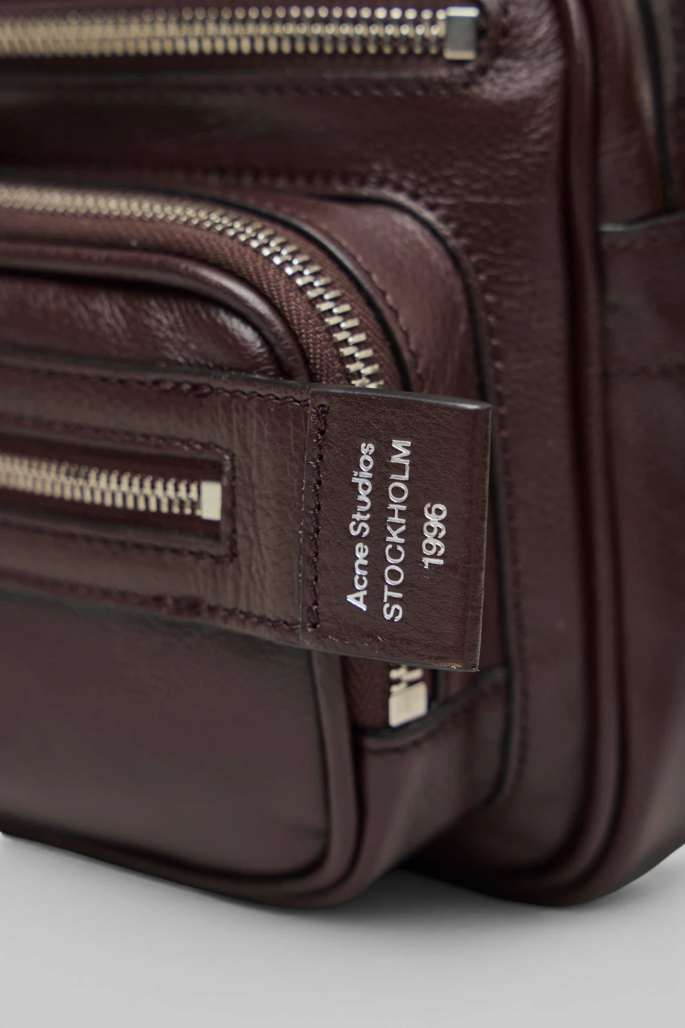Acne Studios - Camero Party Suede V - LABELS