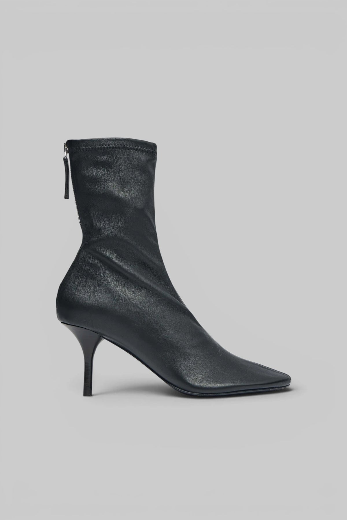 Acne Studios boots in lamb leather with pointed toe detail