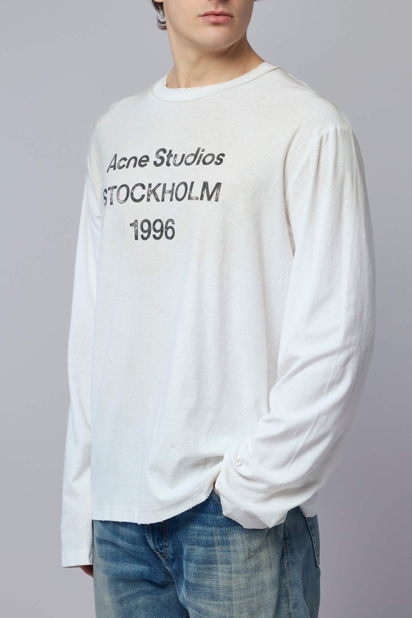Acne Studios T-Shirts - Relaxed Fit Long Sleeve Logo – LABELS