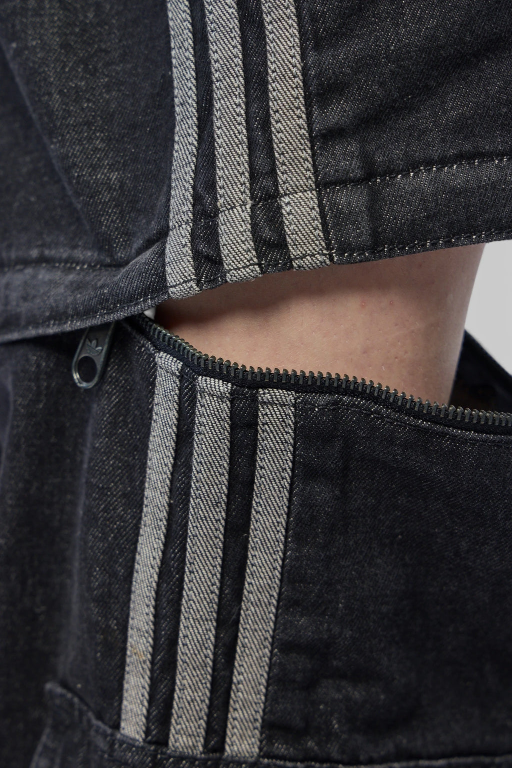 Adidas Originals - 2-1 Pants D - LABELS