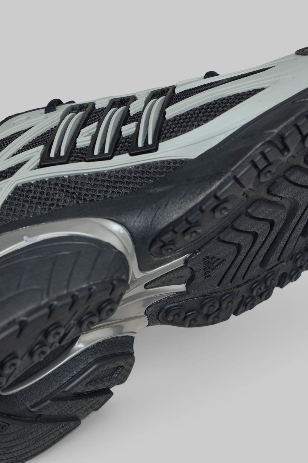 Adidas Originals - Adistar XLG - LABELS